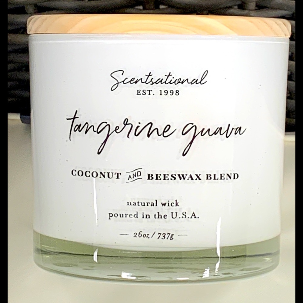 SCENTSATIONAL Tangerine Guava 3 Wick 26oz Candle
